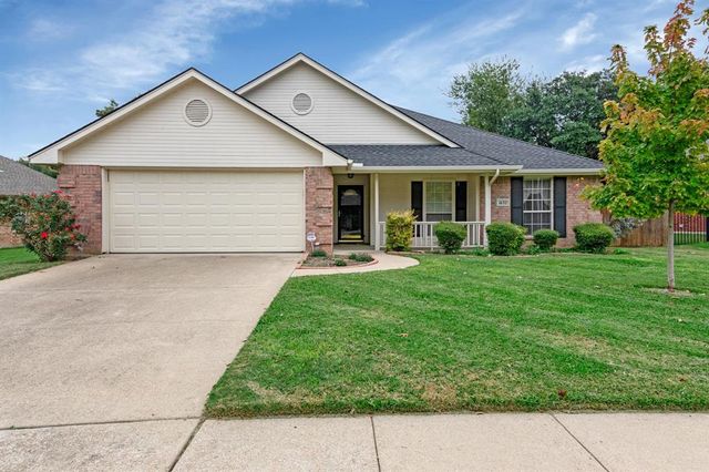 $320,000 | 1632 Ross Drive | Midlothian Meadows