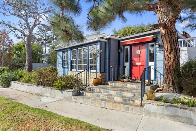 $1,798,000 | 1615 Magnolia Avenue | Eastside Manhattan Beach