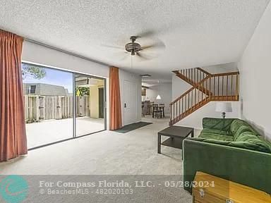 $300,000 | 501 5th Way, Unit 501 | The Villages of Palm Beach Lakes