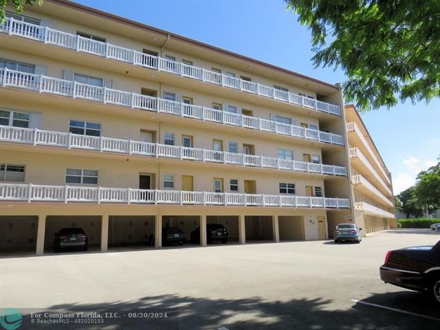 $130,000 | 6731 Cypress Road, Unit 305 | Plantation Terrace Condominiums