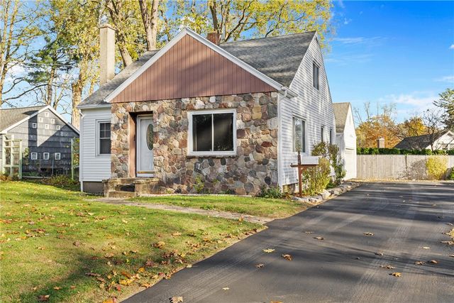 $240,000 | 814 McKinley Street | East Rochester Village