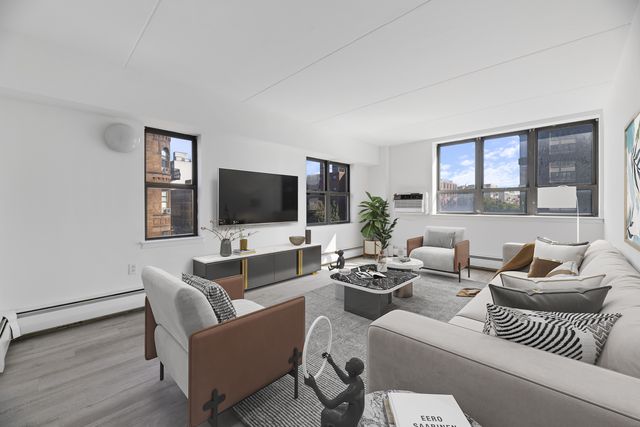 $595,000 | 301 West 110th Street, Unit 3U | Harlem