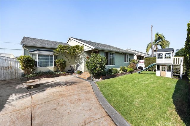 $834,900 | 12819 Coldbrook Avenue | Southeast Downey