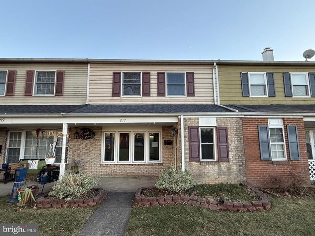 $230,000 | 217 Washington Court | Quakertown