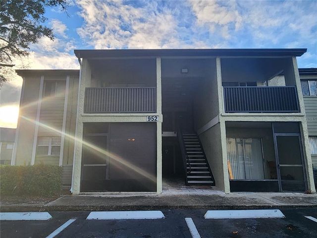 $1,200 | 952 Lake Destiny Road, Unit F | Destiny Springs Condominium