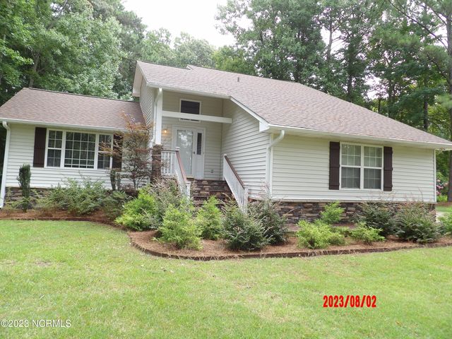 $2,000 | 101 Woodcrest Circle | Neuse Forest