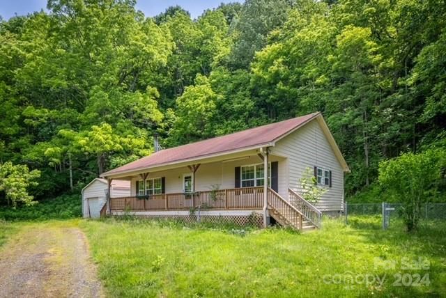 $156,750 | 26 Harmony Lane | Fork Mountain-Little Rock Creek Township - Mitchell County