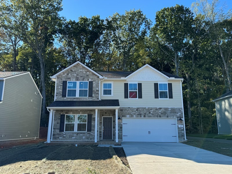 Welcome to 345 Brook Ave! This stunning 5 Bed / 3 Bath "Hampton" home is located on a private homesite that backs up to the White House Greenway! Hurry in as this home will sell quickly at this amazing price!