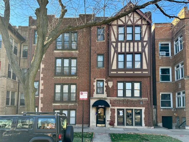 $1,100 | 6540 North Glenwood Avenue, Unit 204 | East Rogers Park