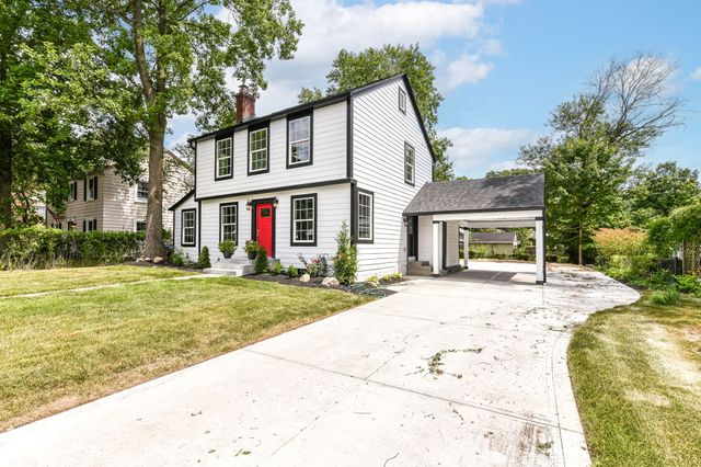 $549,900 | 5925 Crittenden Avenue | Broad Ripple Village