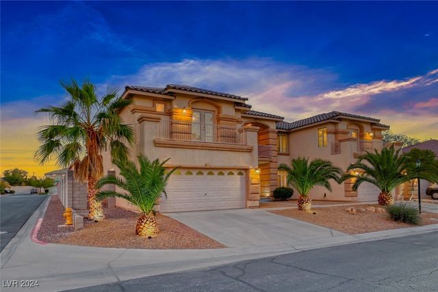 $985,000 | 357 Whispering Tree Avenue | Silverado Ranch