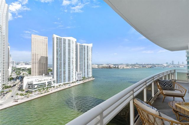 $12,900 | 901 Brickell Key Boulevard, Unit 2106 | Brickell