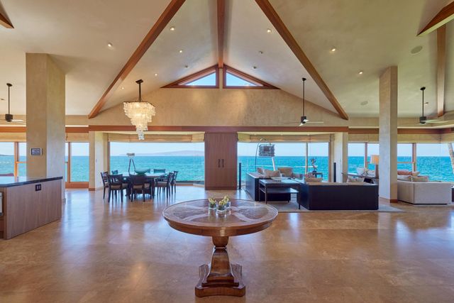 $17,500,000 | 4000 Wailea Alanui Drive, Unit 1602 | Wailea Point