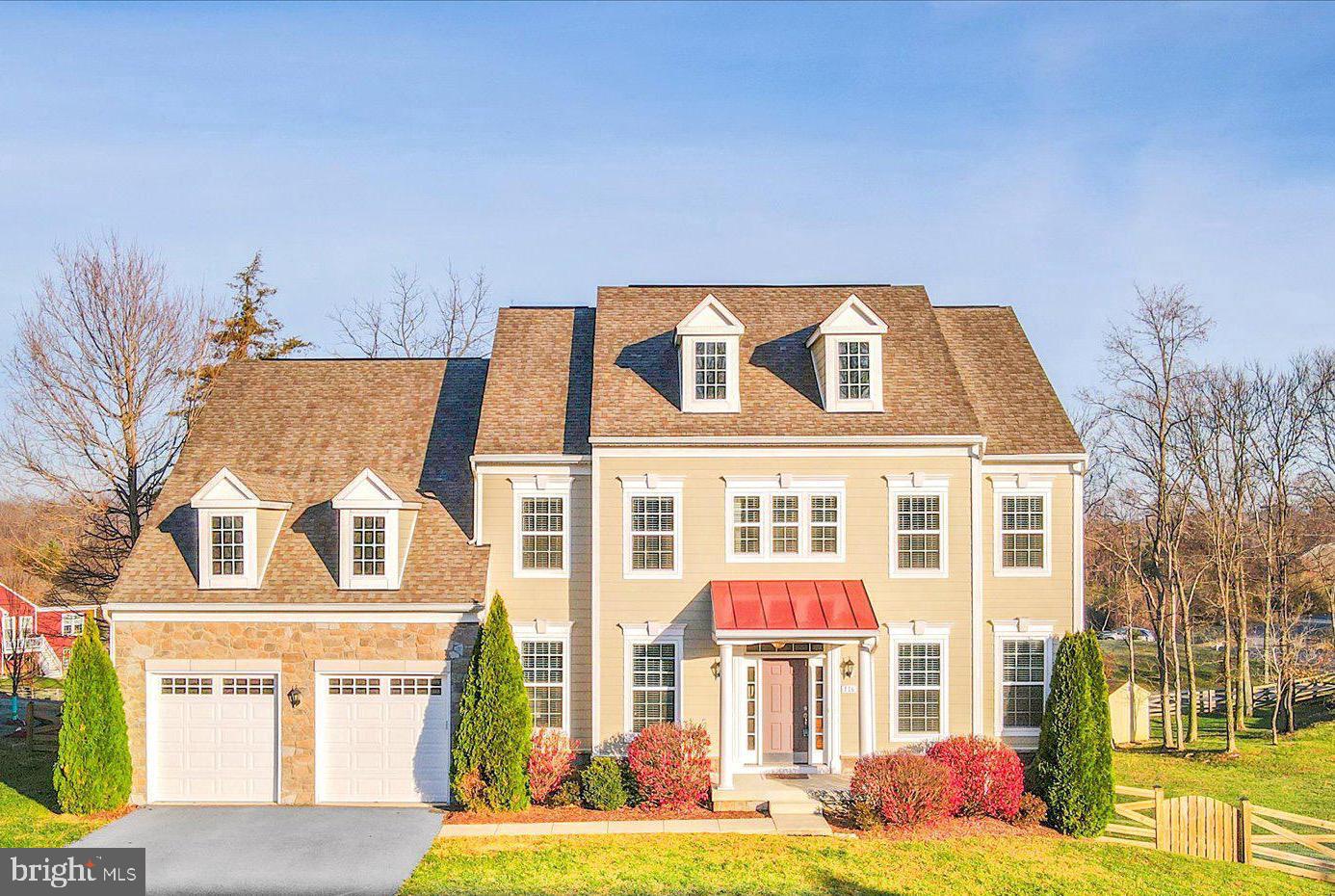 Exquisite 5 bed/5bath home with finished basement!