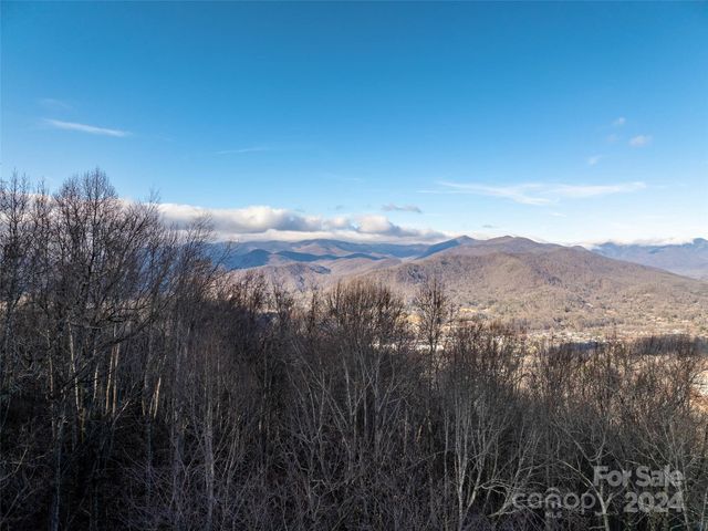 $260,000 | 1412 Easy Wind Drive | Swannanoa Township - Buncombe County