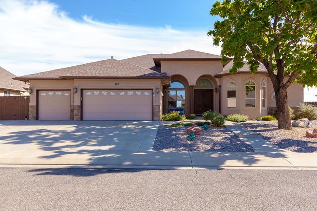 $857,500 | 672 Tamarron Drive | Grand View North