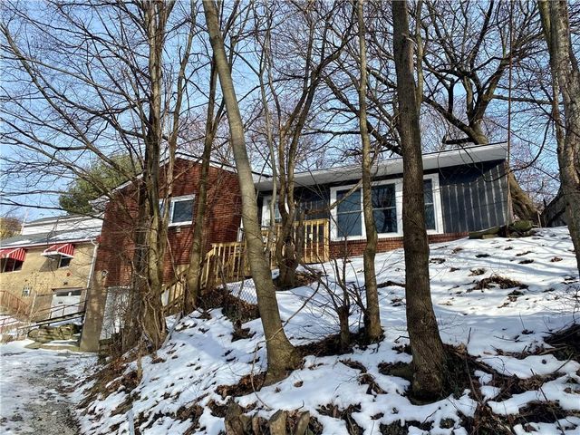 $249,900 | 1908 Belleau Street | Fineview