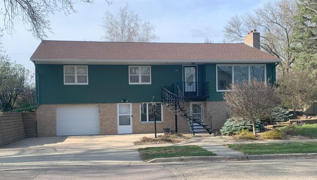 $199,000 | 408 5th Avenue West | Lamberton