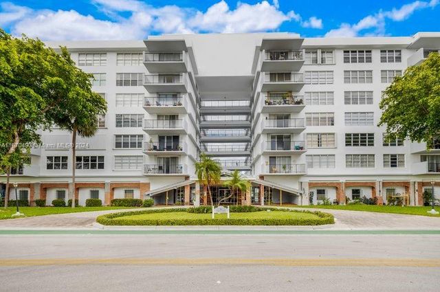 $299,000 | 1001 91st Street, Unit 601 | Bay Harbor Islands