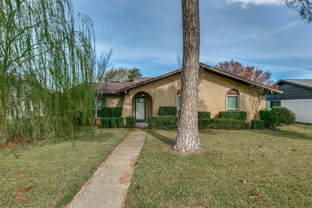 $420,000 | 2509 Peppertree Place | Plano