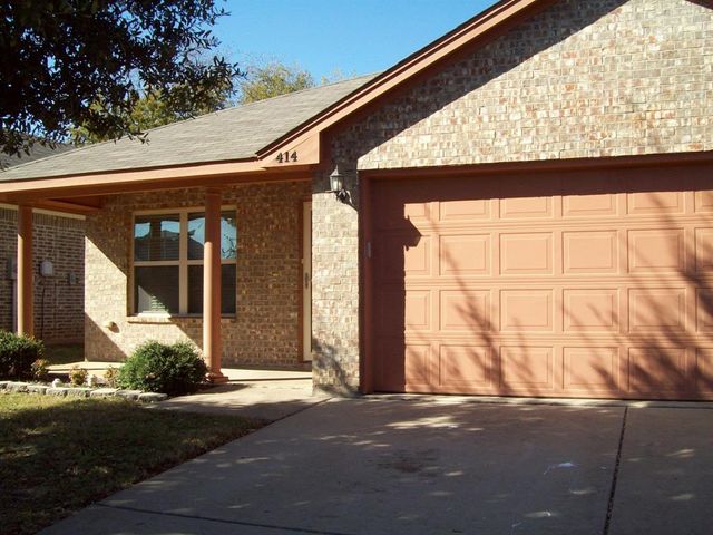 $289,900 | 414 Tinker Trail | Burleson