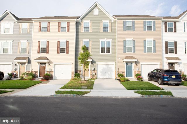 $359,900 | 131 Freedom Way | Gloucester Township - Camden County