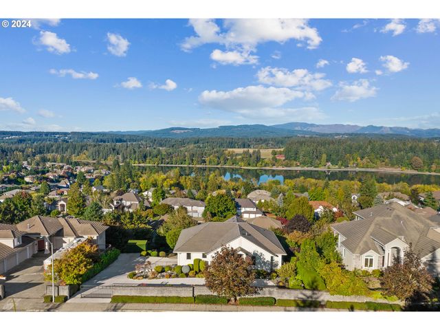 $1,525,000 | 2719 Northwest Lake Road | Camas