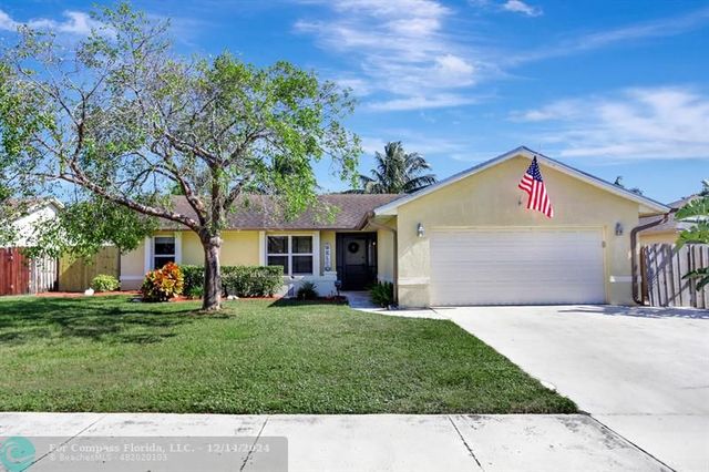 $610,000 | 732 Northwest 42nd Way | Deerfield Beach