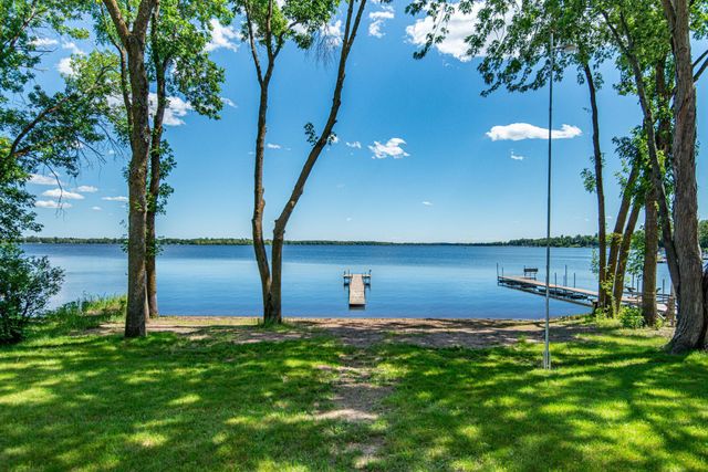 $432,000 | 10630 Lakeview Shore Drive | Pokegama Township - Pine County