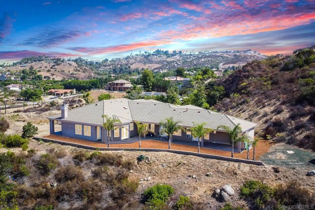 $2,500,000 | 1475 Tina Court | Rancho San Diego