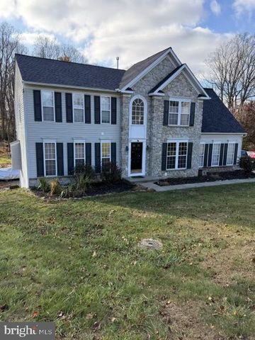 $549,500 | 100 Hawthorne Court | Franklin Township - Chester County