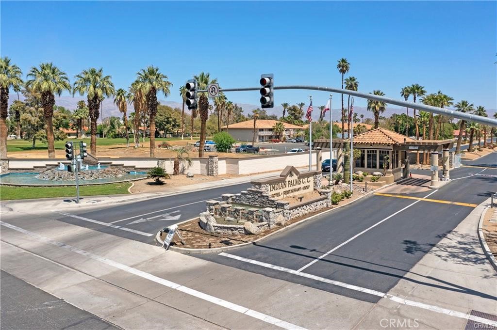 24 Hour Guard Gated Entrance to Indian Palms