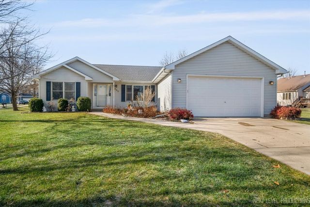 $385,900 | 860 Warne Court | Prairie Valley