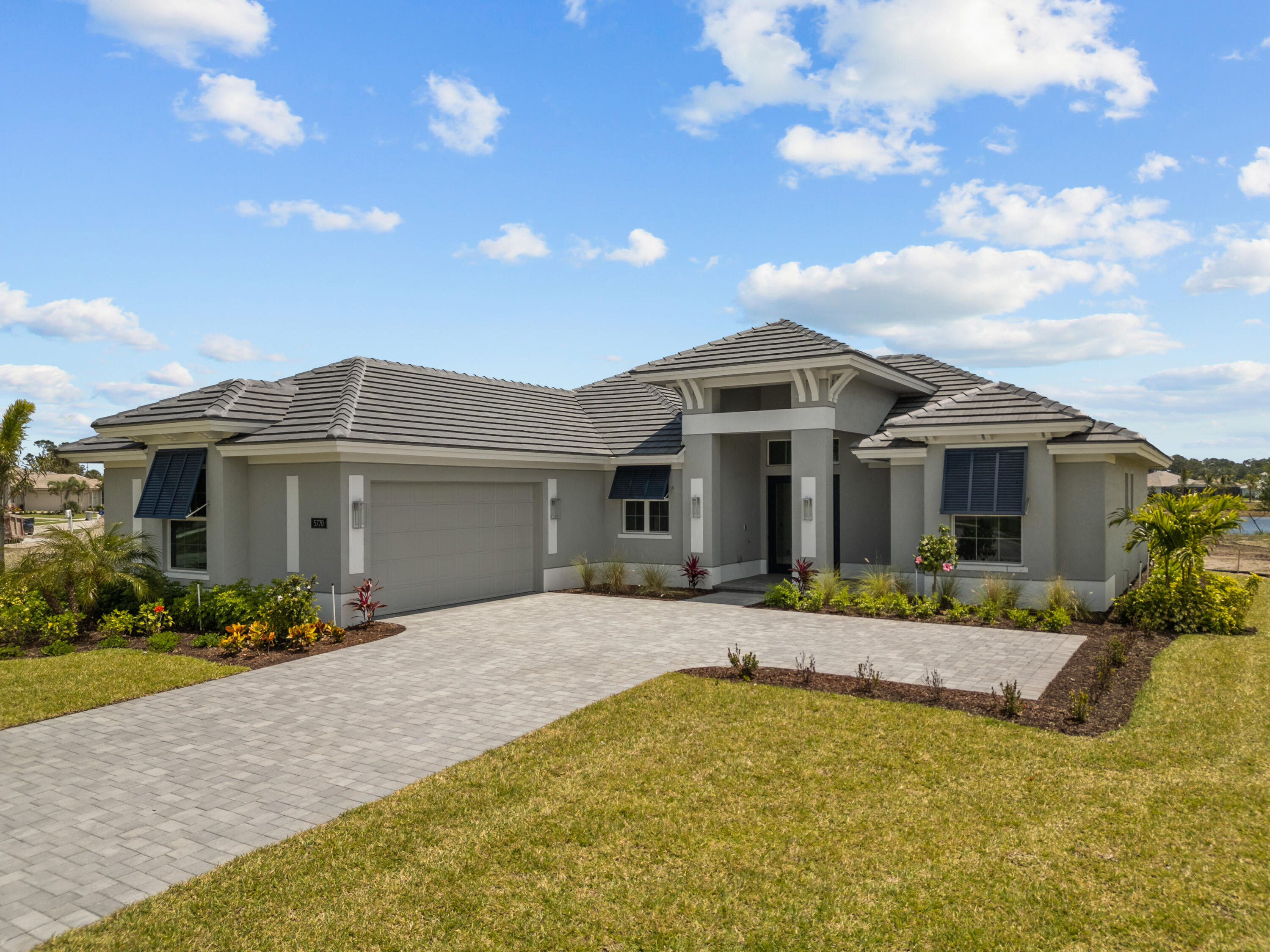 a front view of house with yard