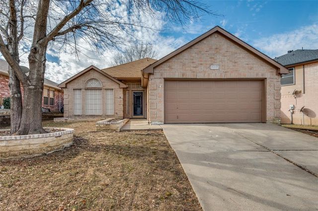 $325,000 | 5915 Naravista Drive | Mountain Creek