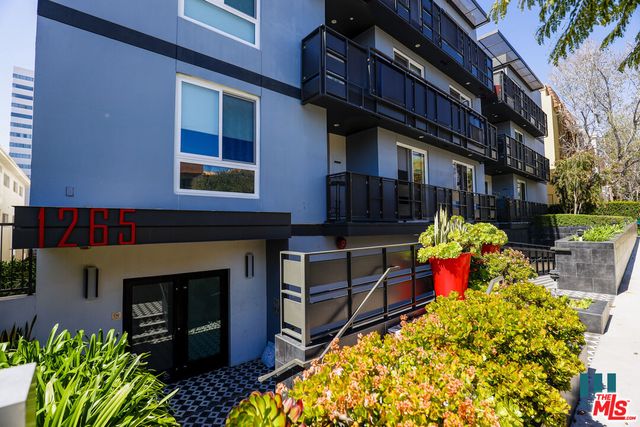 $5,195 | 1265 Barry Avenue, Unit 301 | West Los Angeles