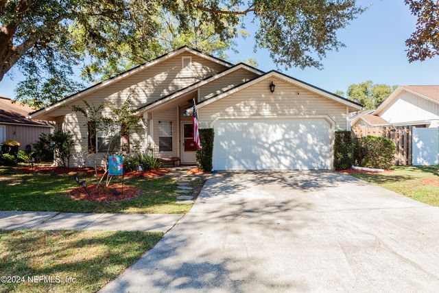 $320,300 | 8457 Sugartree Drive | Chimney Lakes