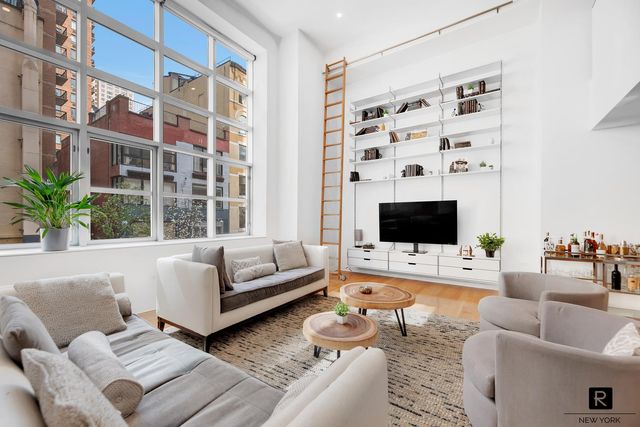 $1,799,000 | 310 East 53rd Street, Unit 2/3C | Midtown East