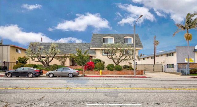 $459,900 | 25905 Narbonne Avenue, Unit 18 | South Bay