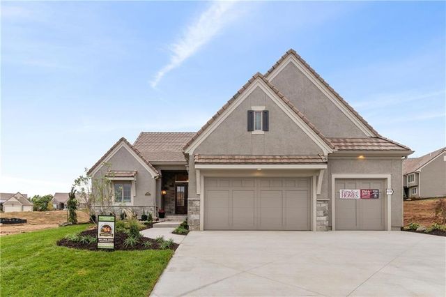 $1,100,000 | 14940 Chadwick Street | Shawnee Mission