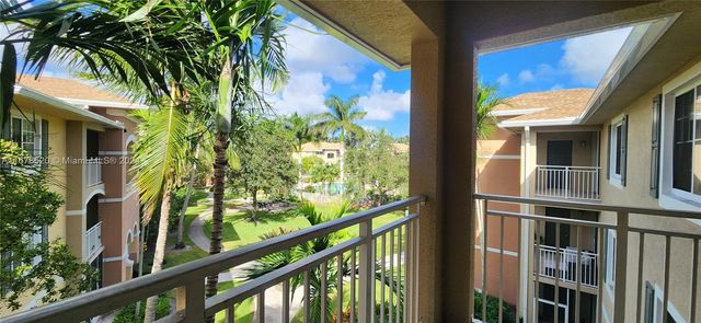 $1,850 | 6505 Emerald Dunes Drive, Unit 307 | Emerald Dunes