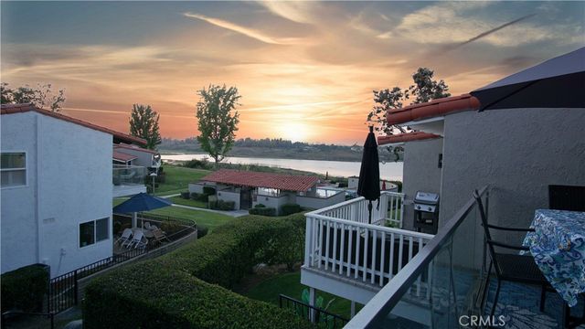 $2,400,000 | 2901 Quedada | East Bluff-Harbor View