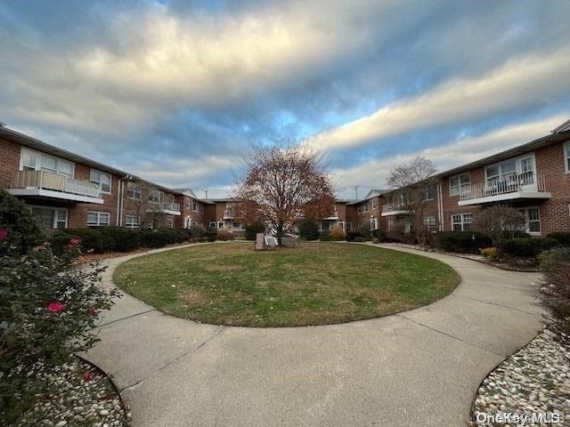 Exterior Courtyard