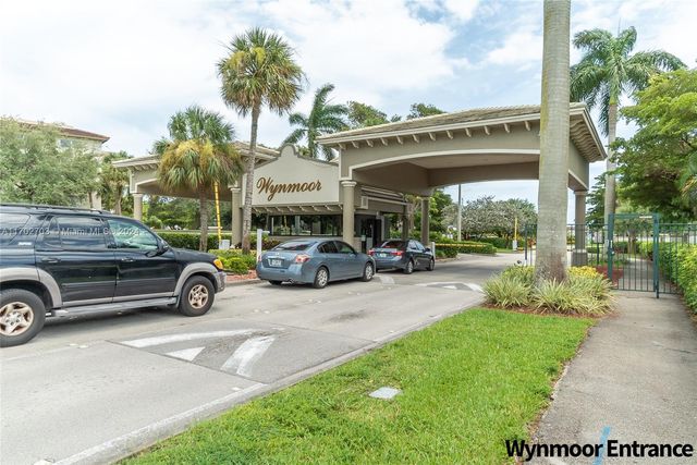 $143,500 | 3405 Bimini Lane, Unit J4 | Wynmoor