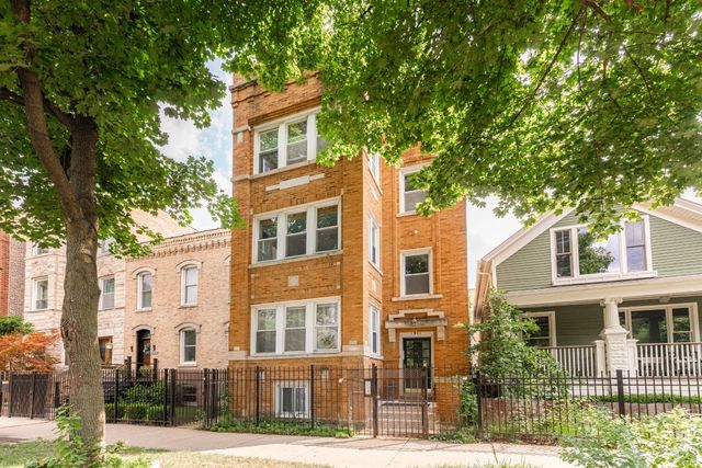 $1,715 | 1911 North Humboldt Boulevard, Unit 1 | Logan Square