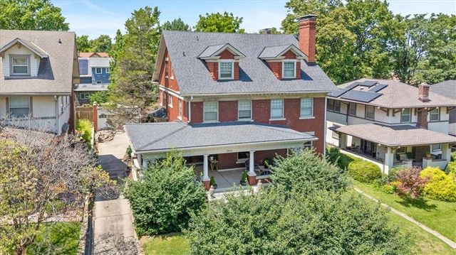 $724,000 | 3614 Pennsylvania Avenue | Valentine