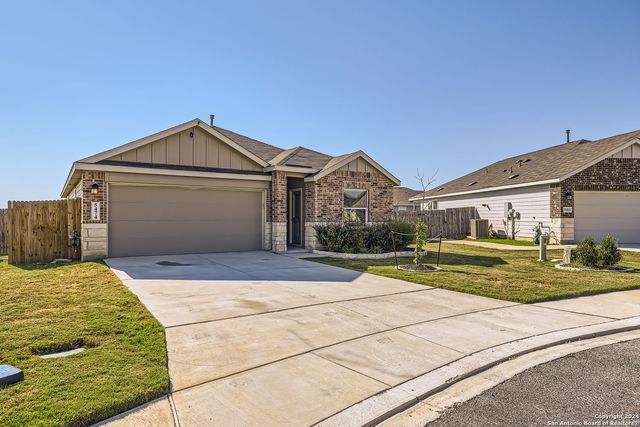 $2,400 | 5474 Reverence Court | Monteola