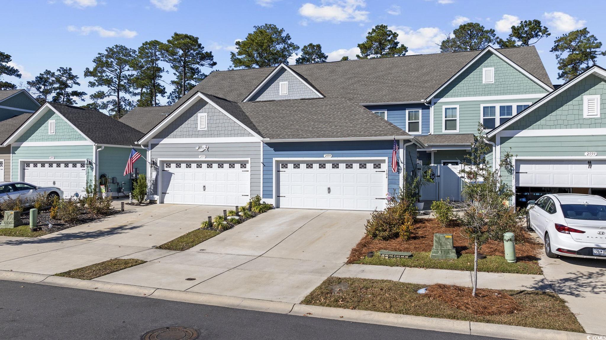 View of front of house featuring a garage