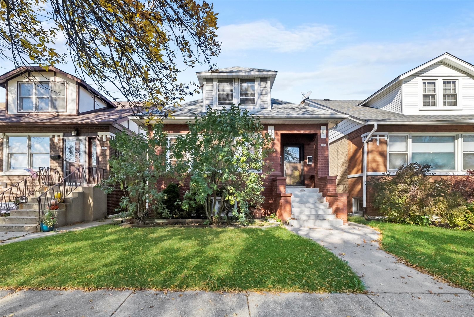 front view of house with a yard