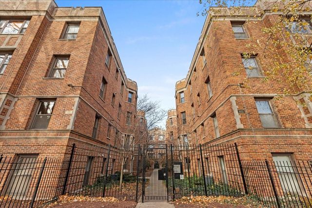 $1,650 | 1652 West Farwell Avenue, Unit 2K | East Rogers Park